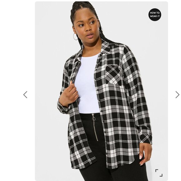 702. M/L - TORRID - Rayon Lizzie Crinkle Flannel Gauze Button Up Tunic Top NEW - Picture 5 of 6